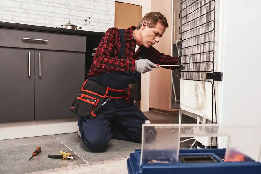 Efficient Refrigerator Maintenance in Houston, TX